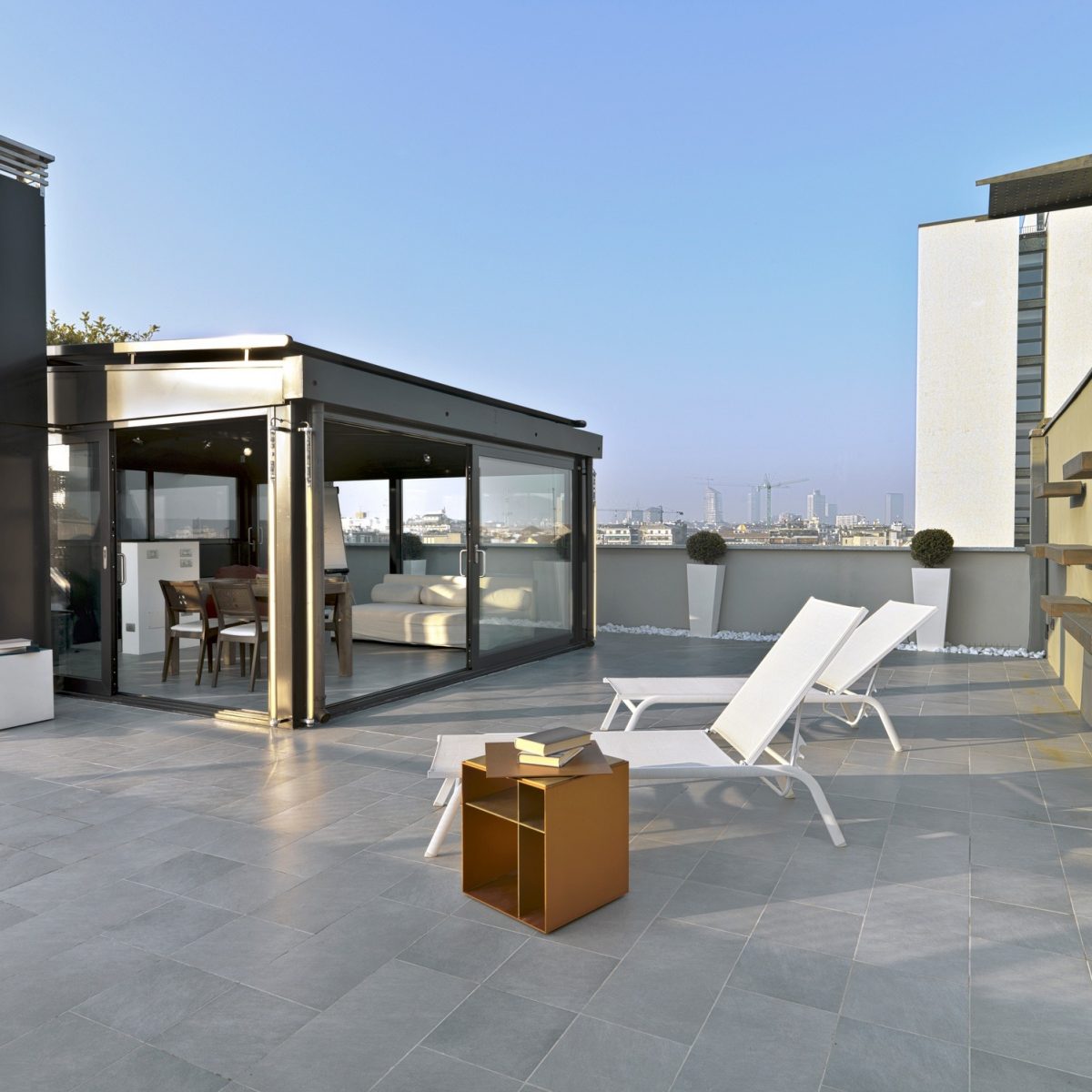 Terrassenfliesen verlegen Hamburg